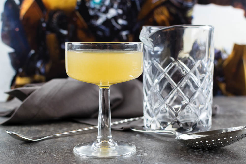 Cocktail Recipes | Movie Recipes | Transformers | The Geeks have created a riff on the classic Bee's Knees cocktail inspired by Transformers: The Last Knight and are calling it the Bumblebee's Knees! [giveaway] 2geekswhoeat.com