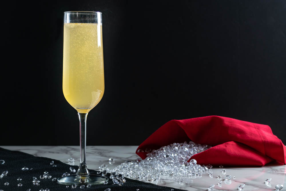 Cocktail Recipes | Champagne Recipes | Movie Recipes | The Geeks have created a champagne cocktail, The Ocean's 75 inspired by Ocean's 8 and The French 75. 2geekswhoeat.com