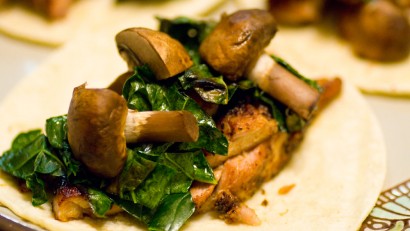 Our Chicken Kale Mushroom Tacos are not only delicious but healthy as well! 2geekswhoeat.com #tacos #healthy