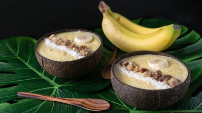 Vegan Recipes | Smoothie Bowl | To commemorate the release of Kong: Skull Island, The Geeks have created Kong's Banana Smoothie Bowl. A breakfast fit for even the King of Apes. 2geekswhoeat.com