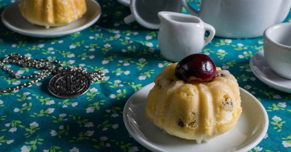 Dessert | Tea Recipes | Movie Recipes | Inspired by Annabelle: Creation The Geeks have created Cherry Almond Tea Cakes perfect for any tea party! Even one with a demon! [Giveaway] 2geekswhoeat.com