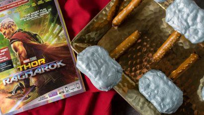 Thor Recipes | Avengers Recipes | Marvel Recipes | The Geeks have created a new recipe for the home release of Thor: Ragnarok, Mjolnir Treats. These treats are sure to please your little Avenger! [sponsored] 2geekswhoeat.com