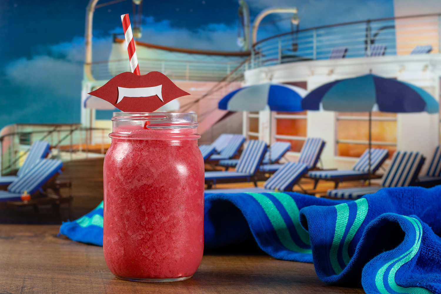 Halloween Recipes | Smoothie Recipes | Hotel Transylvania Recipes | October may not be traditional cruise season but Drac, Mavis, and crew are enjoying one in Hotel Transylvania 3! Live the cruise life at home with Drac's Spooky Smoothie! [Sponsored] 2geekswhoeat.com