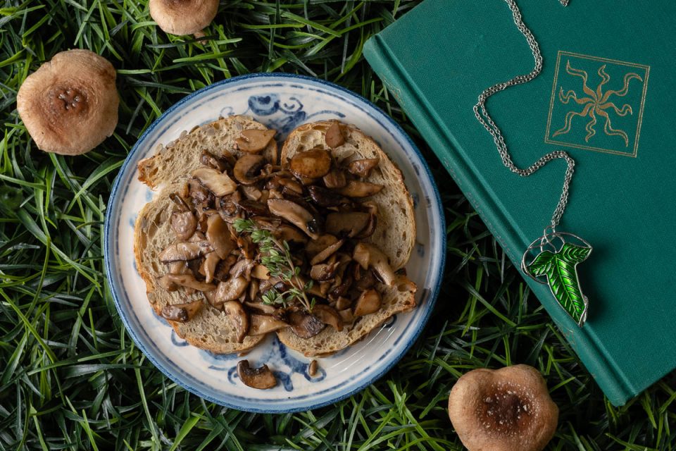 Inspired by J.R.R. Tolkien's hobbit-like love of mushrooms and the film Tolkien, The Geeks have come up with a delicious and easy recipe for Hobbit Style Mushroom Toast. 2geekswhoeat.com #MiddleEarthRecipes #Tolkien #LordoftheRingsRecipes #HobbitRecipes