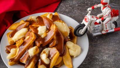 The toys are back with new friends in Toy Story 4 and The Geeks have put together a recipe for Poutine inspired by Duke Caboom! 2geekswhoeat.com Toy Story 4 #DisneyFood #DisneyRecipes #PixarFood #Pixar #Disney #Poutine #ToyStory #ToyStory4