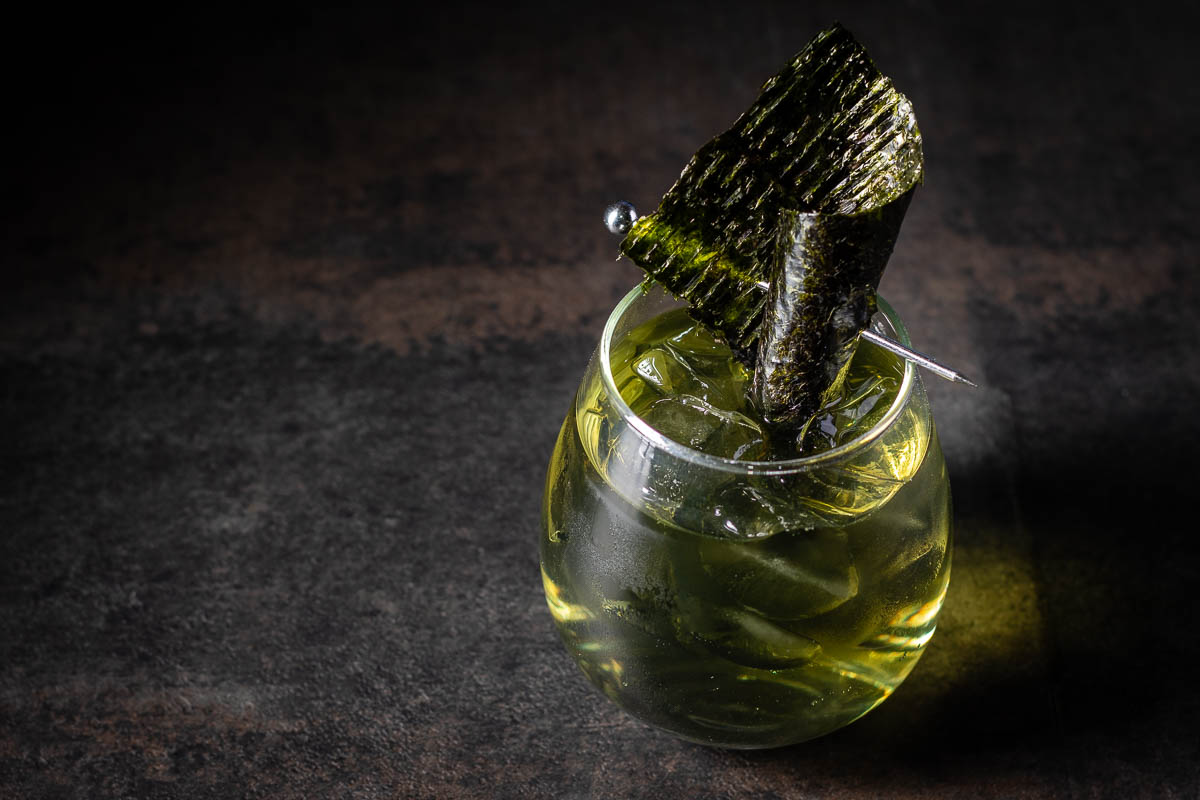 The Briny Deep: An Underwater Inspired Cocktail - Geeks Who Eat